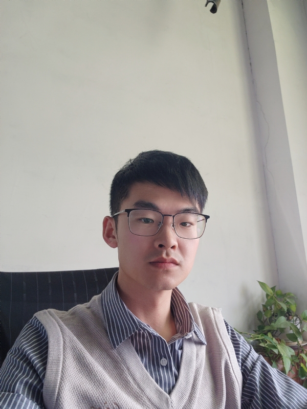 琉璃的第一张照片--郑州相亲服务中心