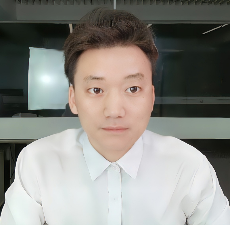 李日的第一张照片--郑州相亲服务中心