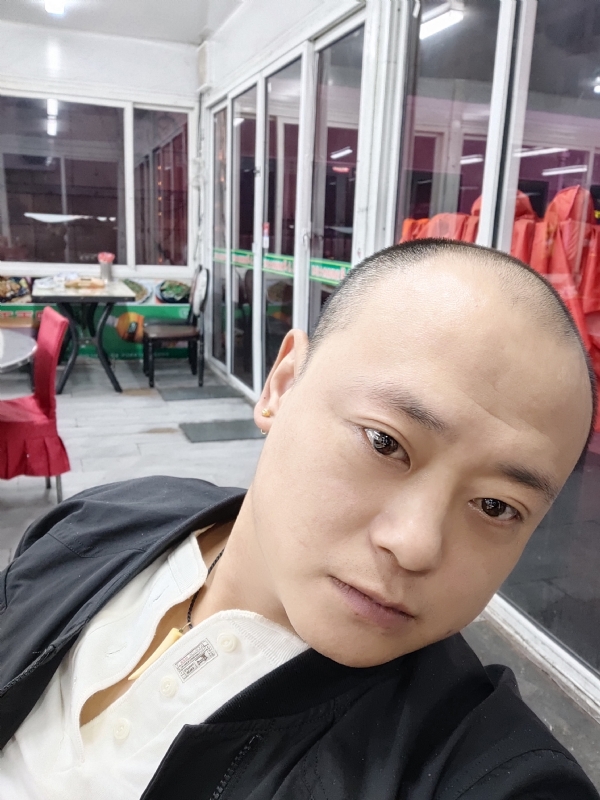大连相亲的第一张照片--郑州相亲服务中心