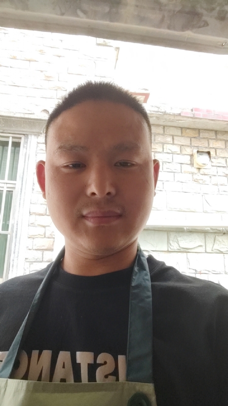 时光流逝的第一张照片--郑州相亲服务中心