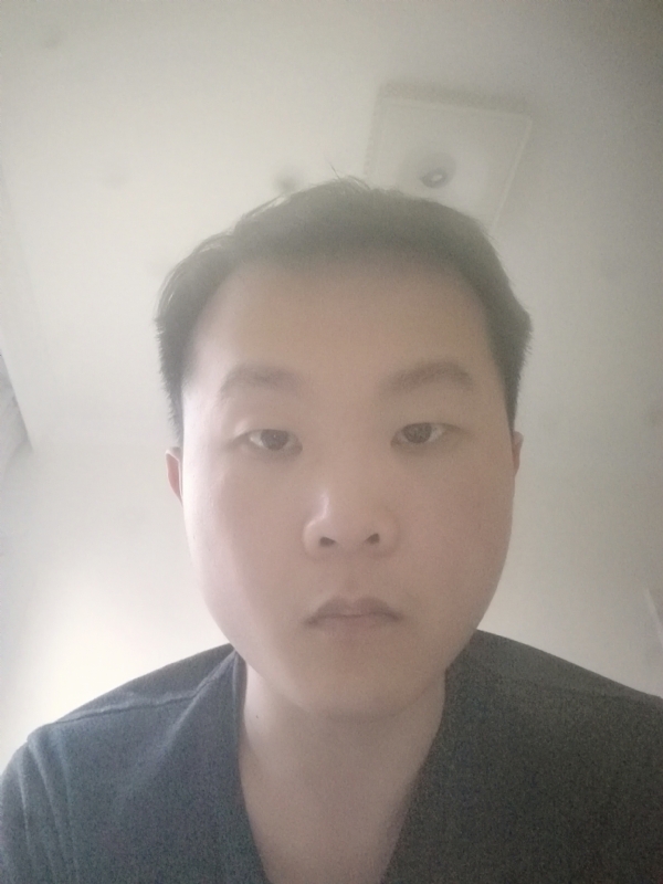 下个瞬间的你的第一张照片--郑州相亲服务中心