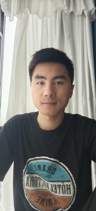 叶秋的第二张照片--郑州相亲服务中心