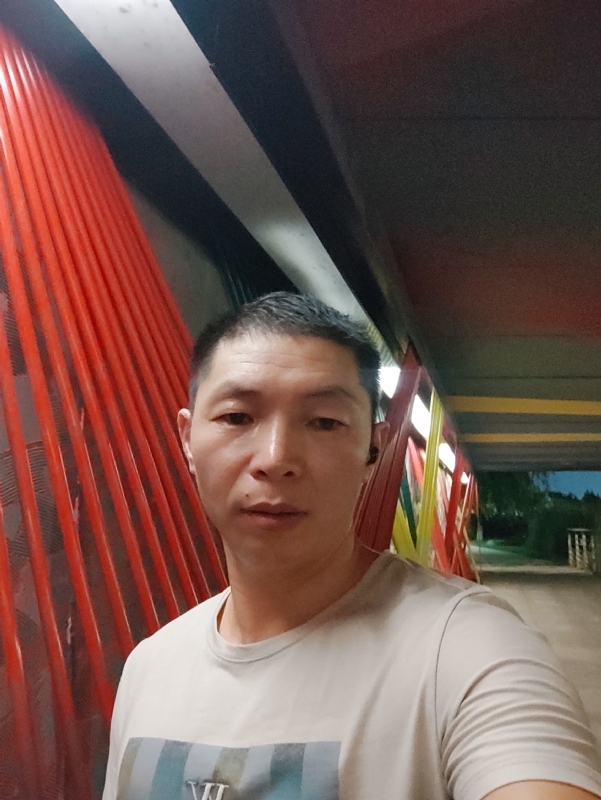 夜猫的第一张照片--郑州相亲服务中心