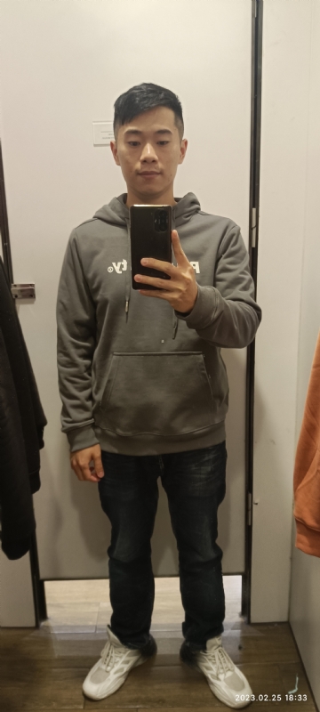 酷酷的少年的第一张照片--郑州相亲服务中心