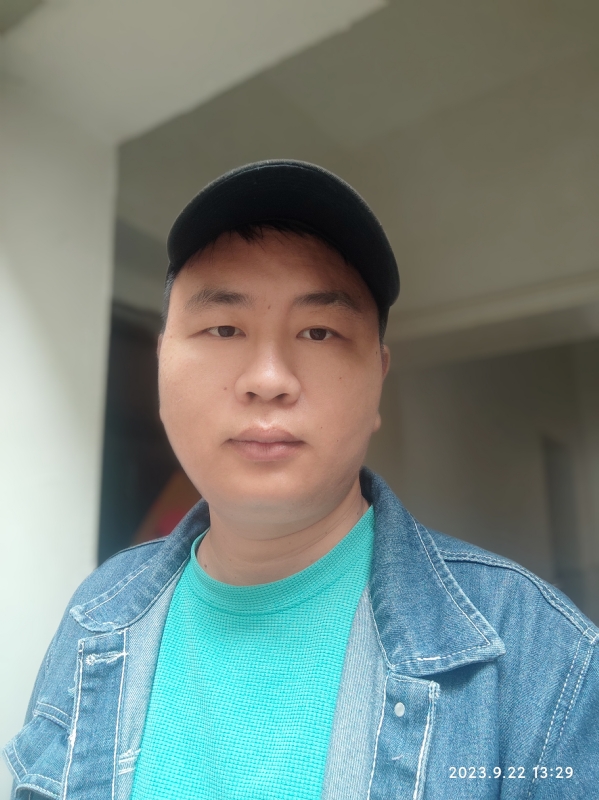 德德哥的第三张照片--郑州相亲服务中心