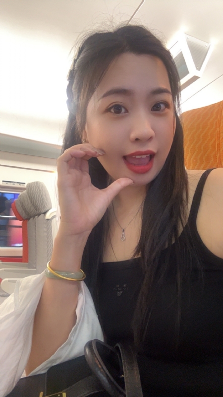 Lin的第四张照片--郑州相亲服务中心