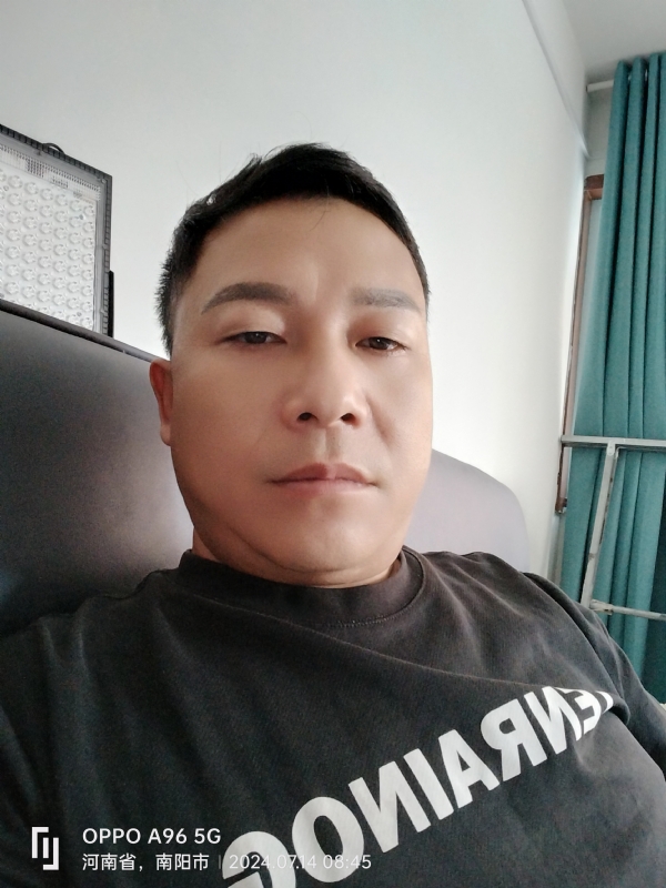 楚辞的第一张照片--郑州相亲服务中心