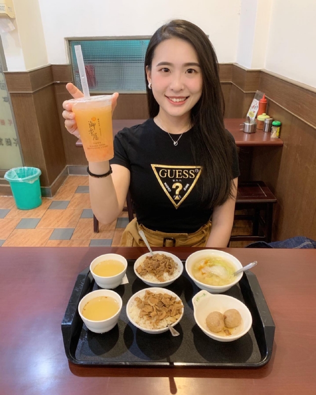 涵涵的第一张照片--郑州相亲服务中心