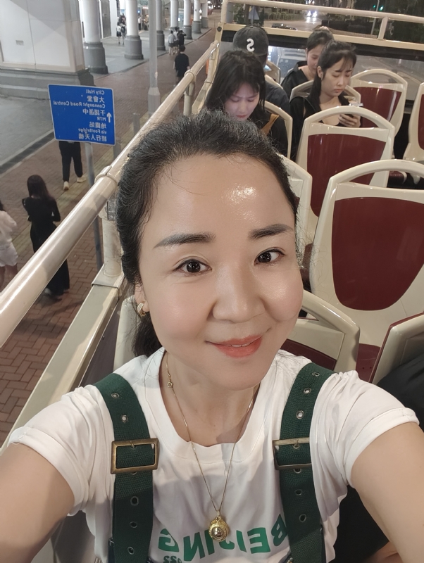 燕子的第一张照片--郑州相亲服务中心