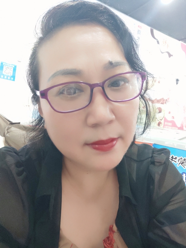 娜财娜福的第一张照片--郑州相亲服务中心