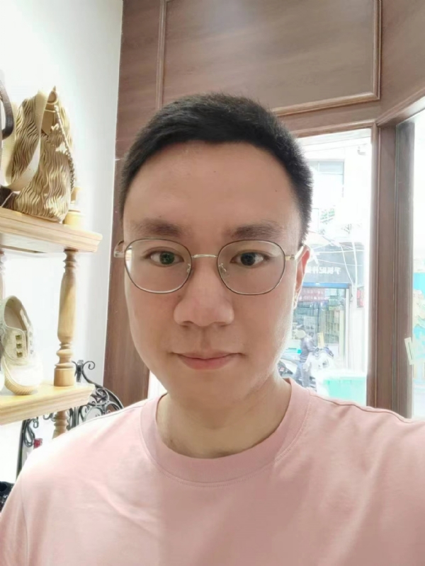 乐let的第一张照片--郑州相亲服务中心