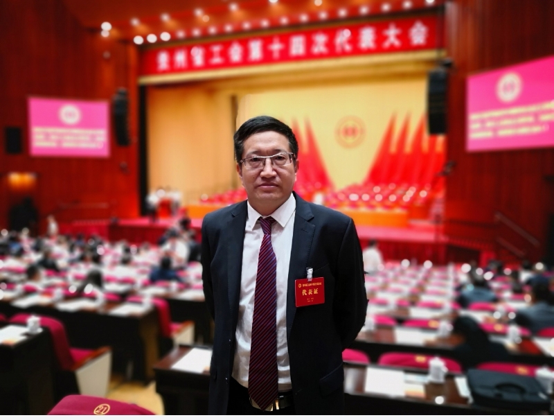 蓝天雁的第一张照片--郑州相亲服务中心