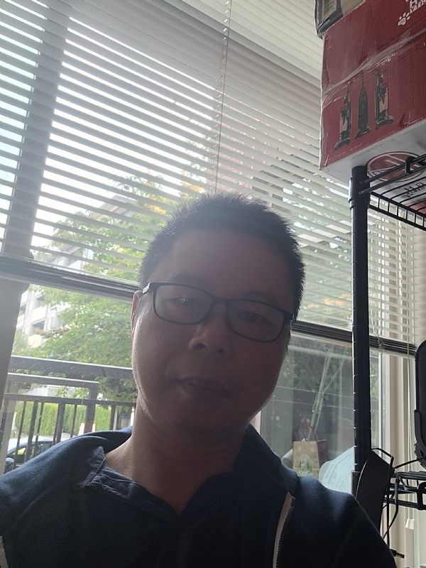 yin的第二张照片--郑州相亲服务中心