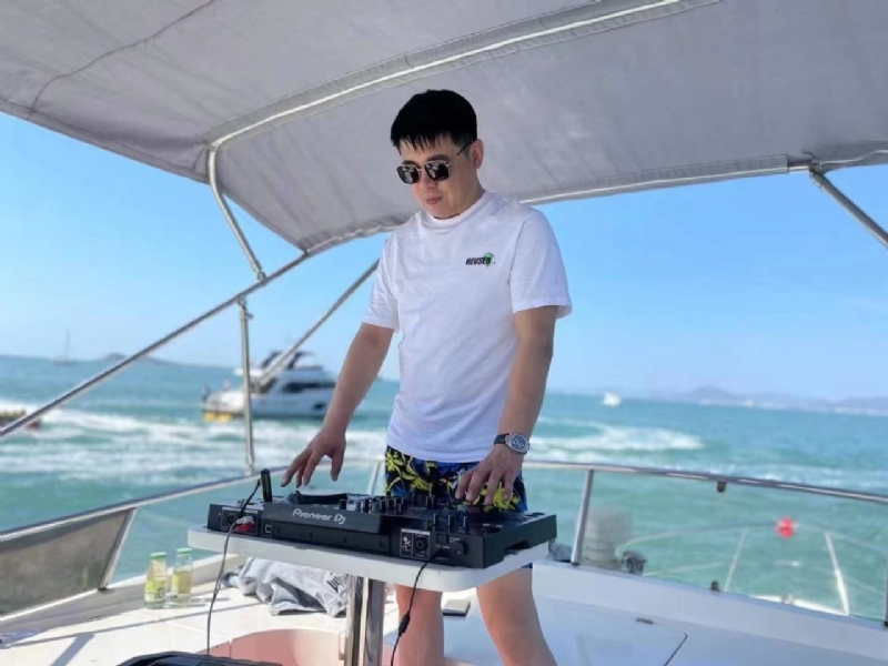 魔盒的第一张照片--郑州相亲服务中心