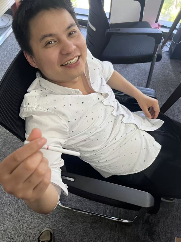 我是你辉哥的第一张照片--郑州相亲服务中心