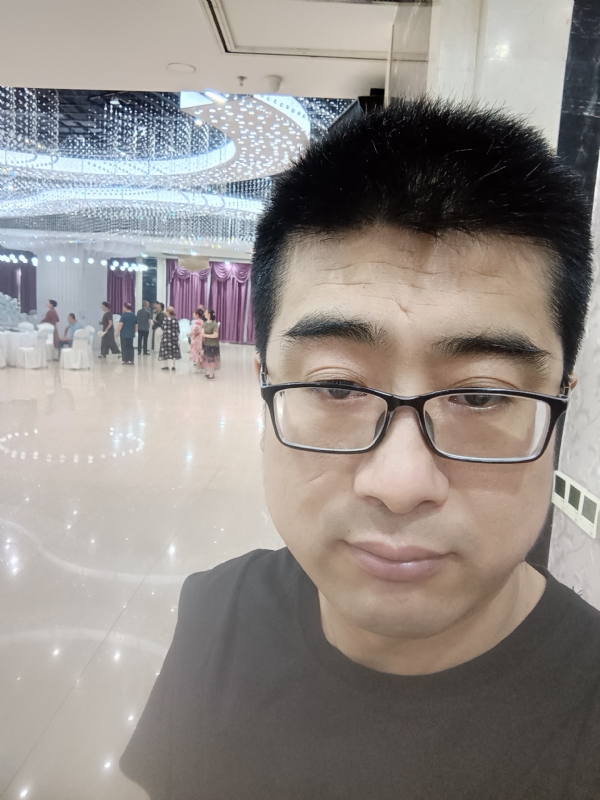 晴天的第三张照片--郑州相亲服务中心