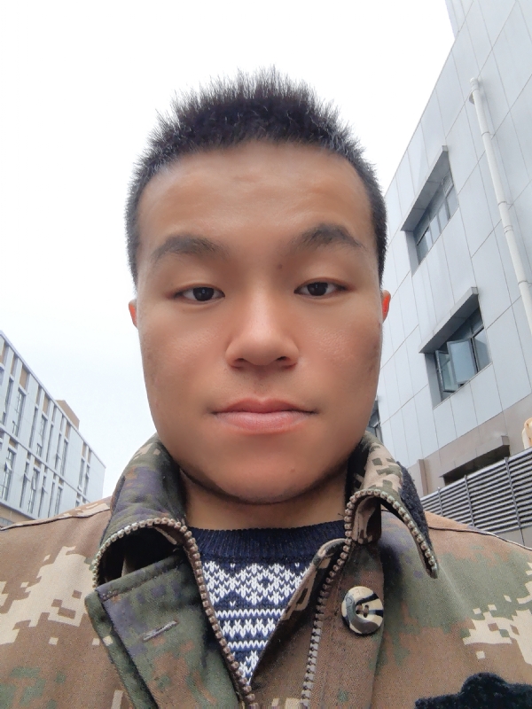 赵彦的第一张照片--郑州相亲服务中心