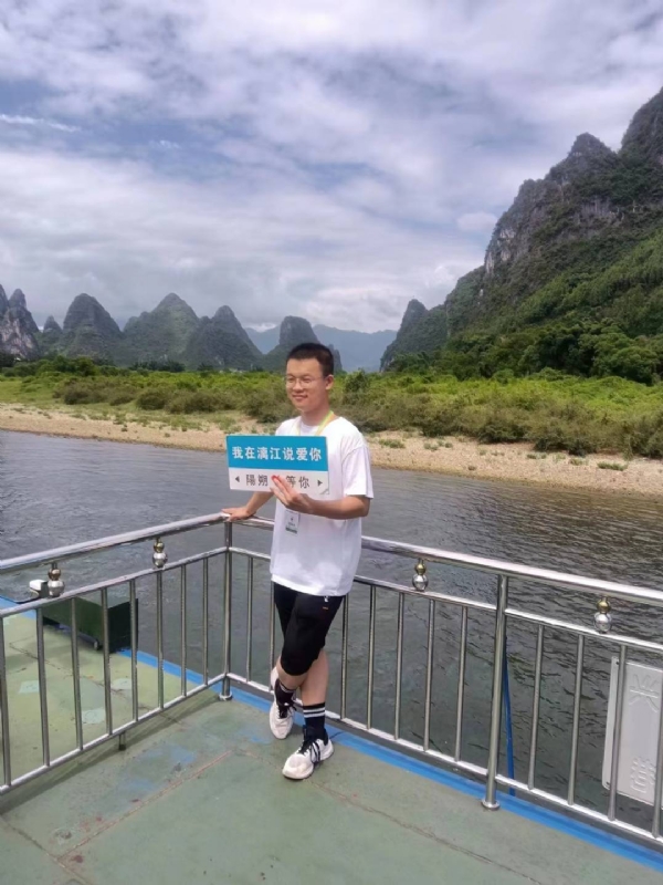 决胜时刻的第一张照片--郑州相亲服务中心