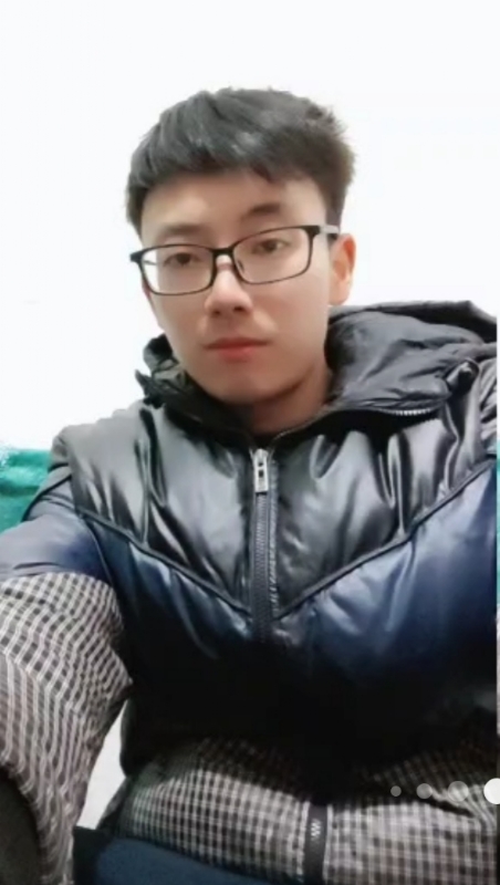 吐泡泡的小鱼的第一张照片--郑州相亲服务中心