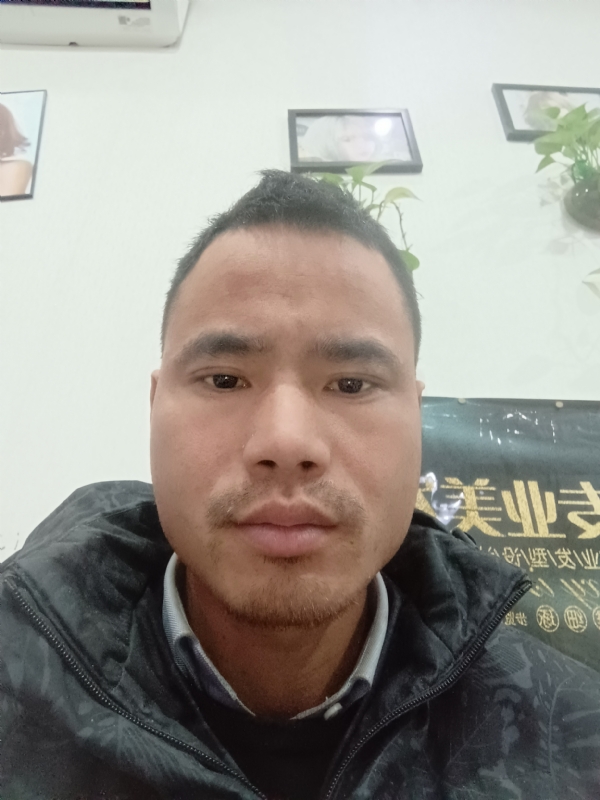liuliyong的第一张照片--郑州相亲服务中心