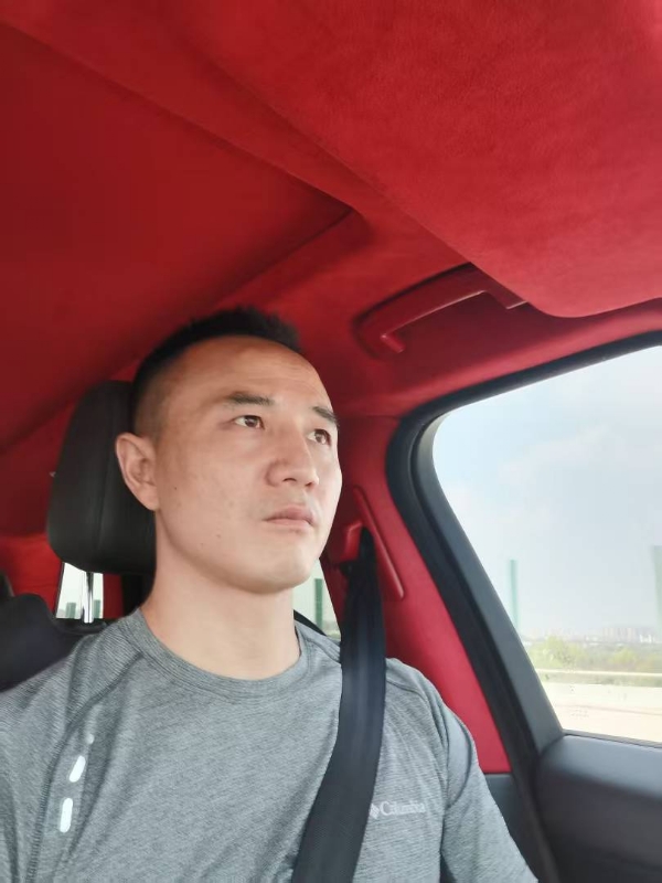 想的美的第二张照片--郑州相亲服务中心