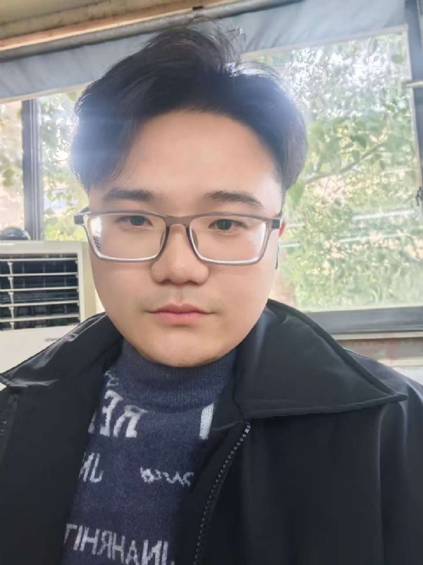 春风得意马蹄疾的第一张照片--郑州相亲服务中心