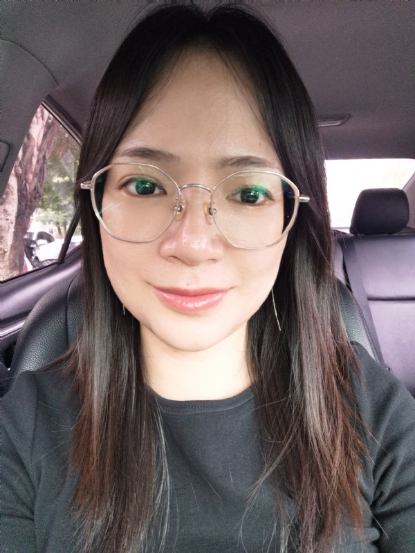 初秋的第一张照片--郑州相亲服务中心