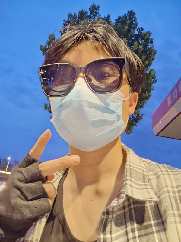 俊哒哒哒的第二张照片--郑州相亲服务中心