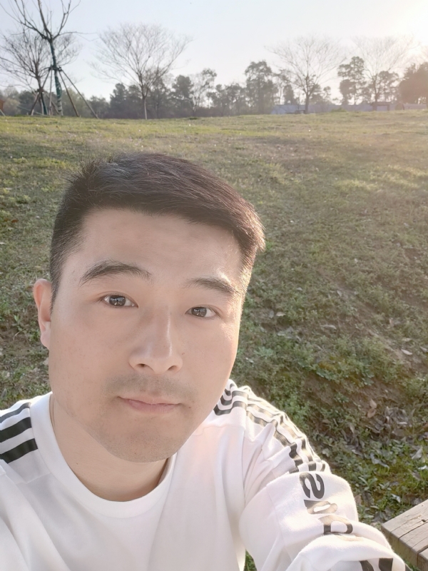 一凡的第一张照片--郑州相亲服务中心