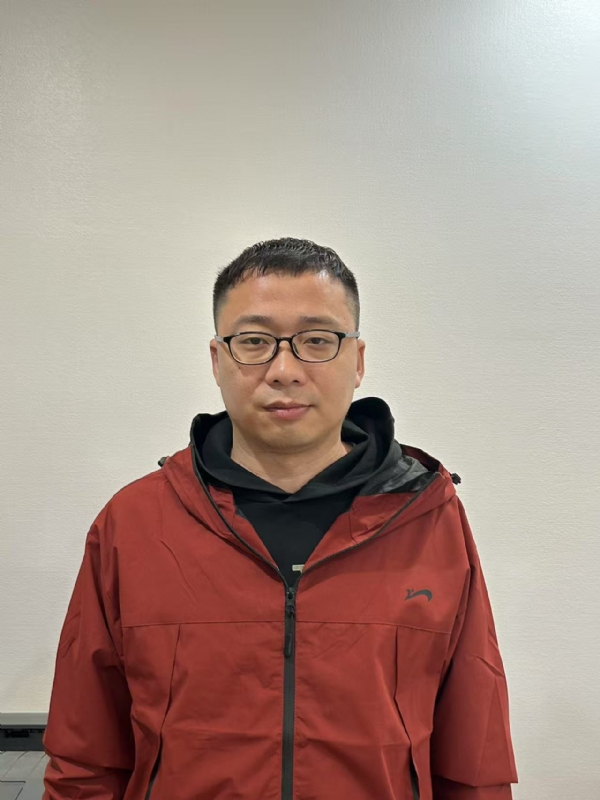 小石头的第一张照片--郑州相亲服务中心