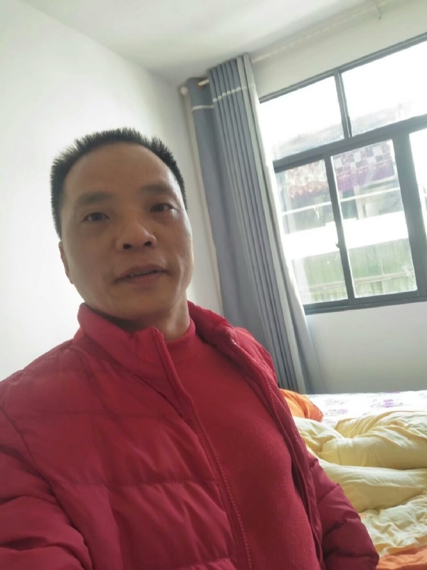 真诚征婚的第一张照片--郑州相亲服务中心