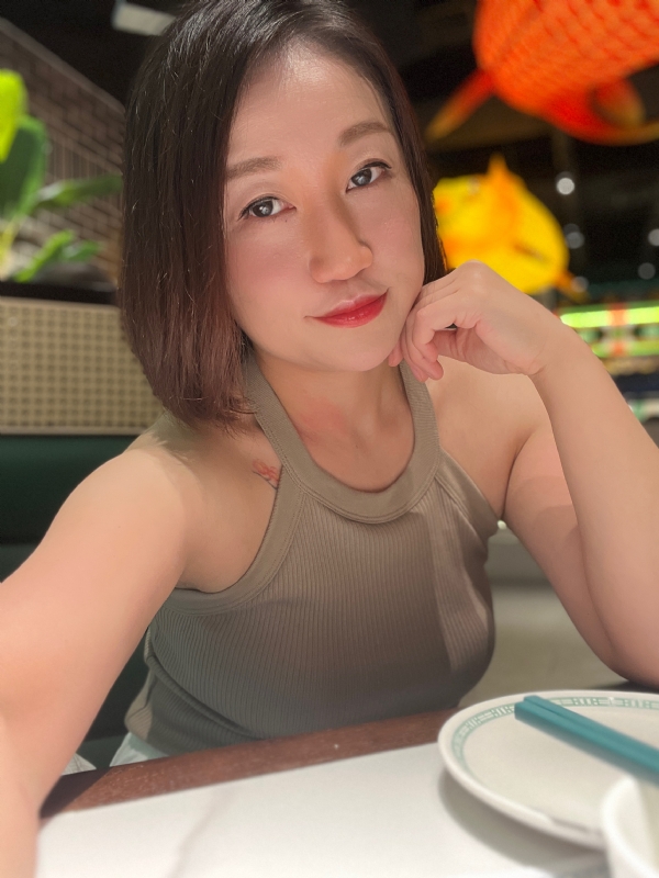 Mimi321的第一张照片--郑州相亲服务中心