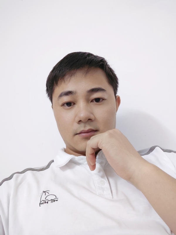 啊良的第一张照片--郑州相亲服务中心