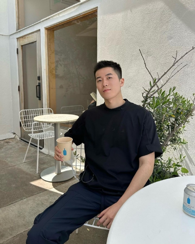 VV的第二张照片--郑州相亲服务中心