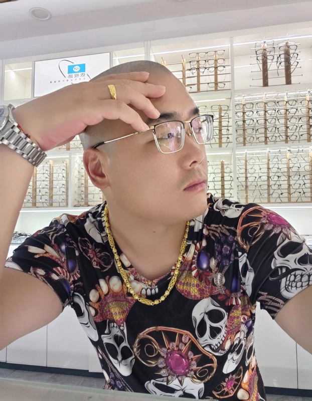 一生诺言的第一张照片--郑州相亲服务中心