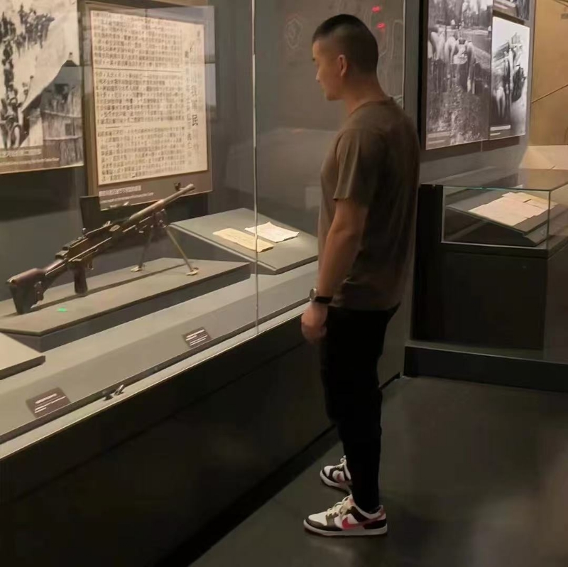 霸气的第一张照片--郑州相亲服务中心
