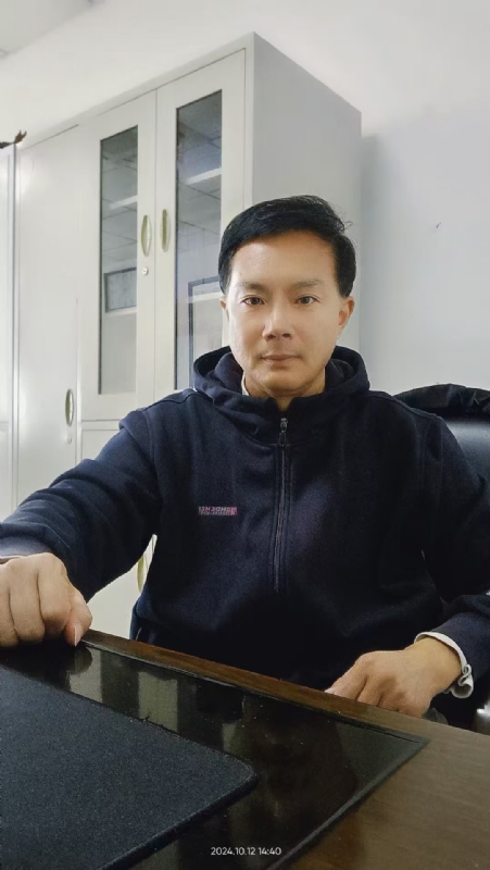 枫叶的第一张照片--郑州相亲服务中心