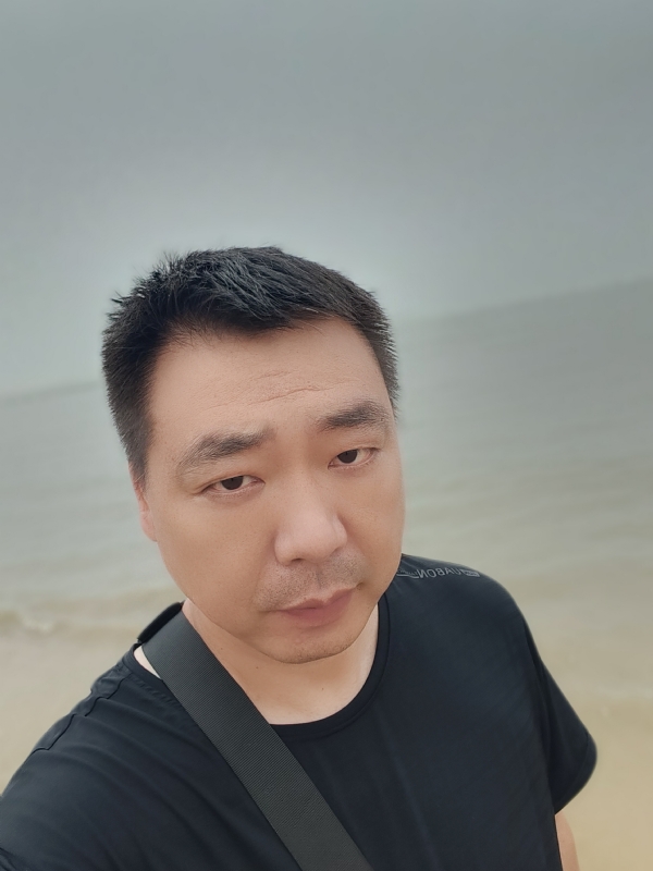 听风的蚕的第一张照片--郑州相亲服务中心
