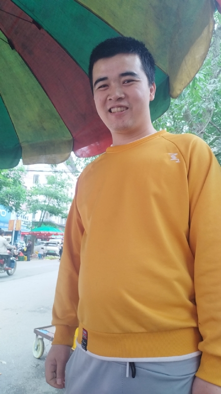 海中寻花柳的第一张照片--郑州相亲服务中心