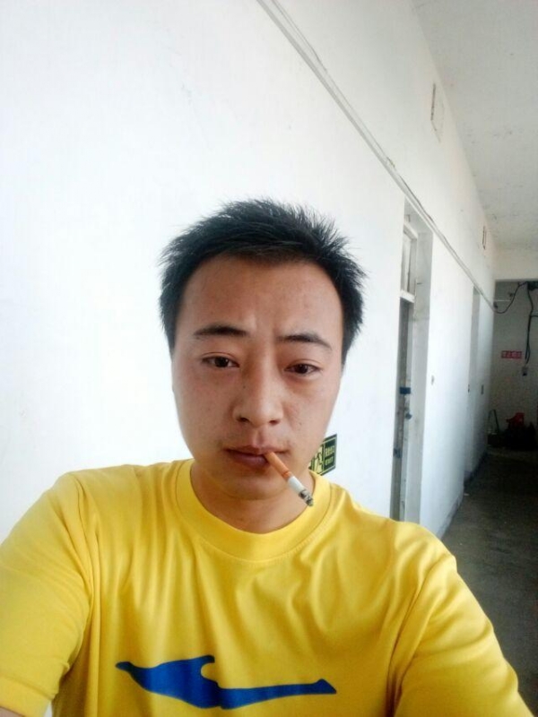 云淡风轻的第二张照片--郑州相亲服务中心