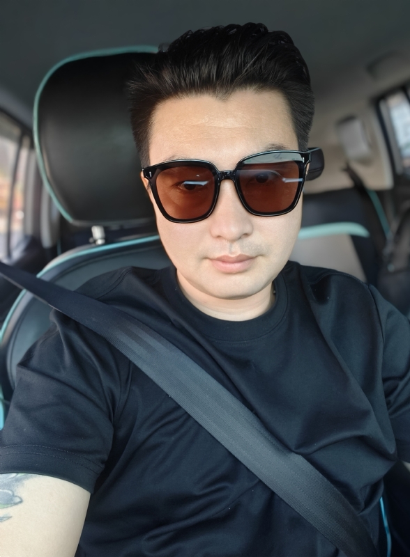 凡哥的第一张照片--郑州相亲服务中心