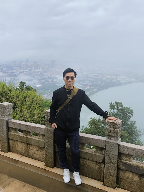 千年老妖的第二张照片--郑州相亲服务中心