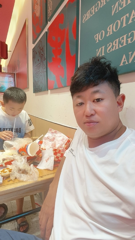 景色宏图的第二张照片--郑州相亲服务中心