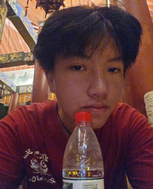 雨豫余的第一张照片--郑州相亲服务中心