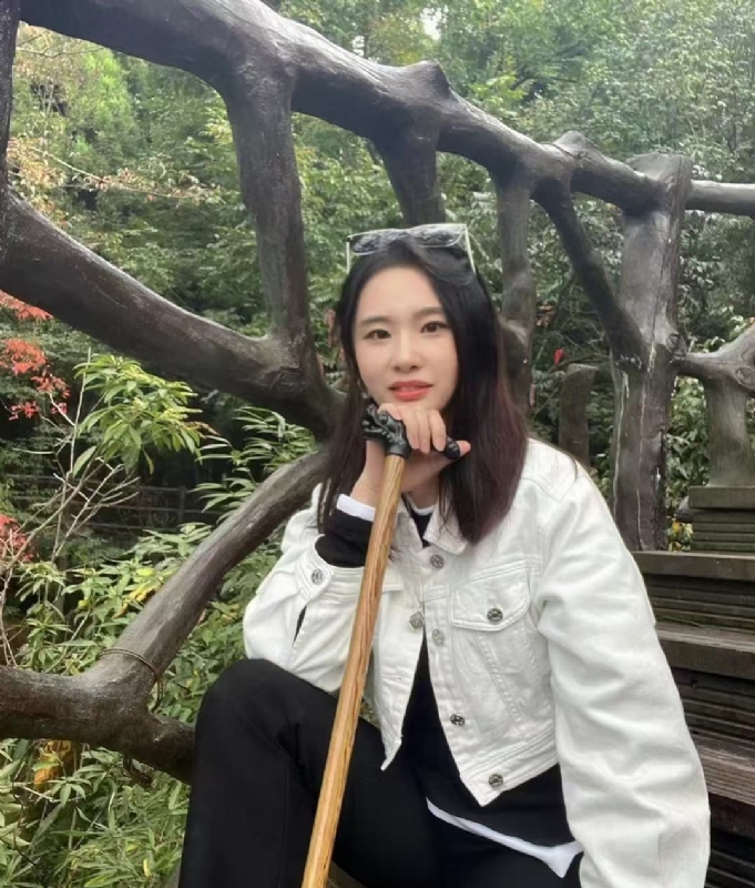 琪琪的第一张照片--郑州相亲服务中心