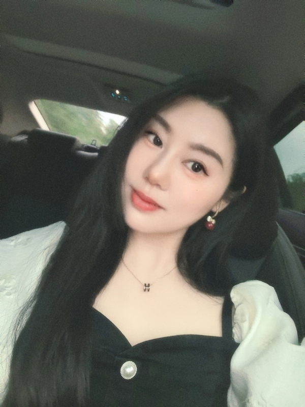 潇潇暮雨的第一张照片--郑州相亲服务中心