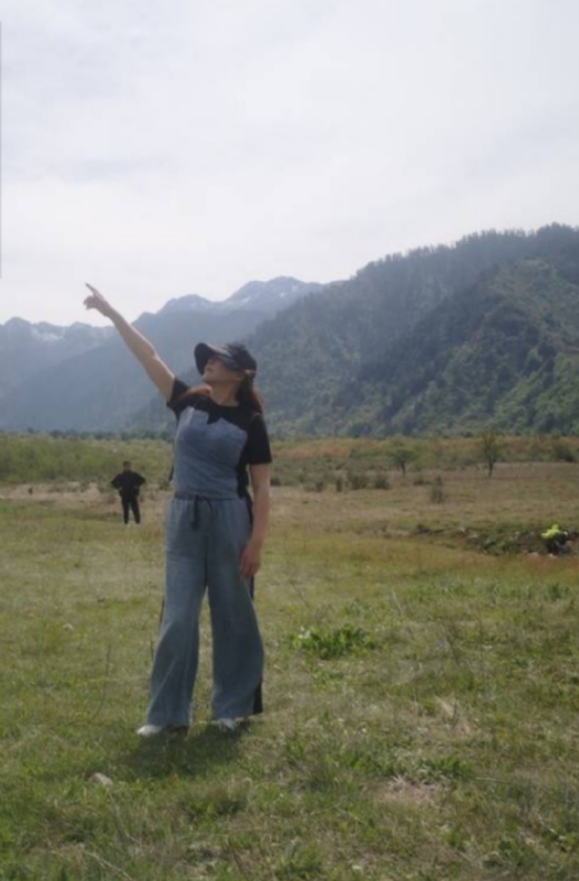 宛霞的第四张照片--郑州相亲服务中心