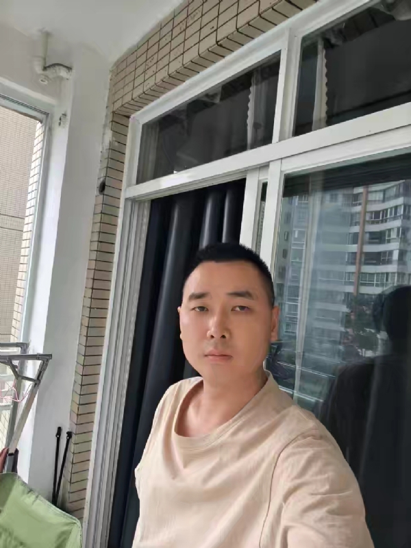 休息的风的第五张照片--郑州相亲服务中心