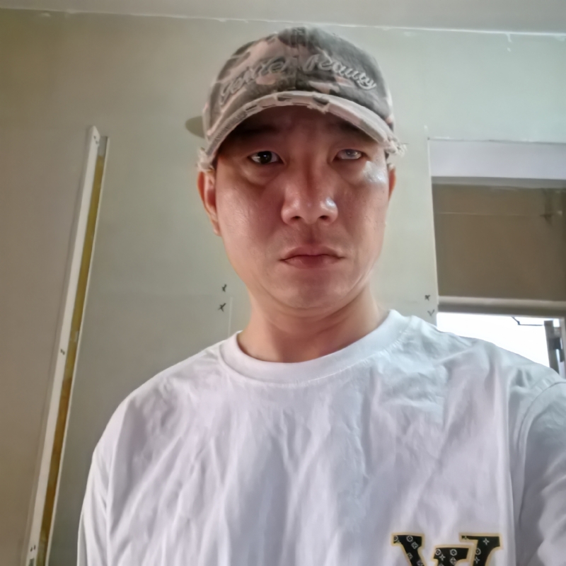 小心做人的第二张照片--郑州相亲服务中心