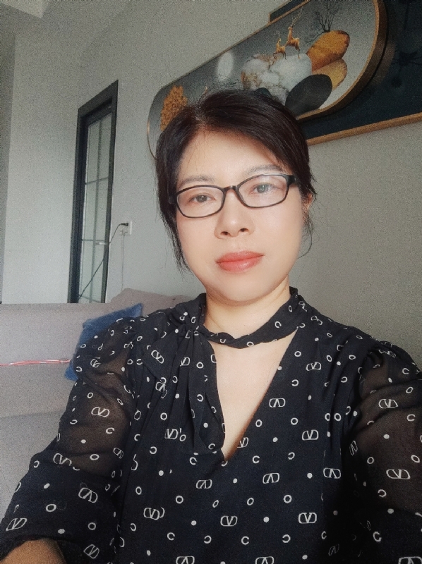 Amay的第三张照片--郑州相亲服务中心